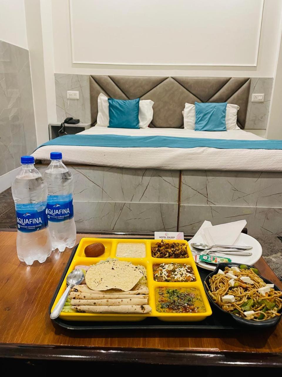 Hotel Dileep42 Lucknow Exterior foto